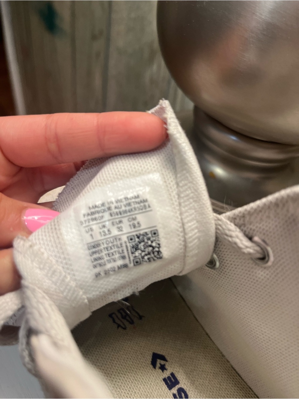 Converse Kids Off-White High-Top Sneakers with Red Stripe - Picture 6 of 6